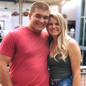 Meet your Posher, April